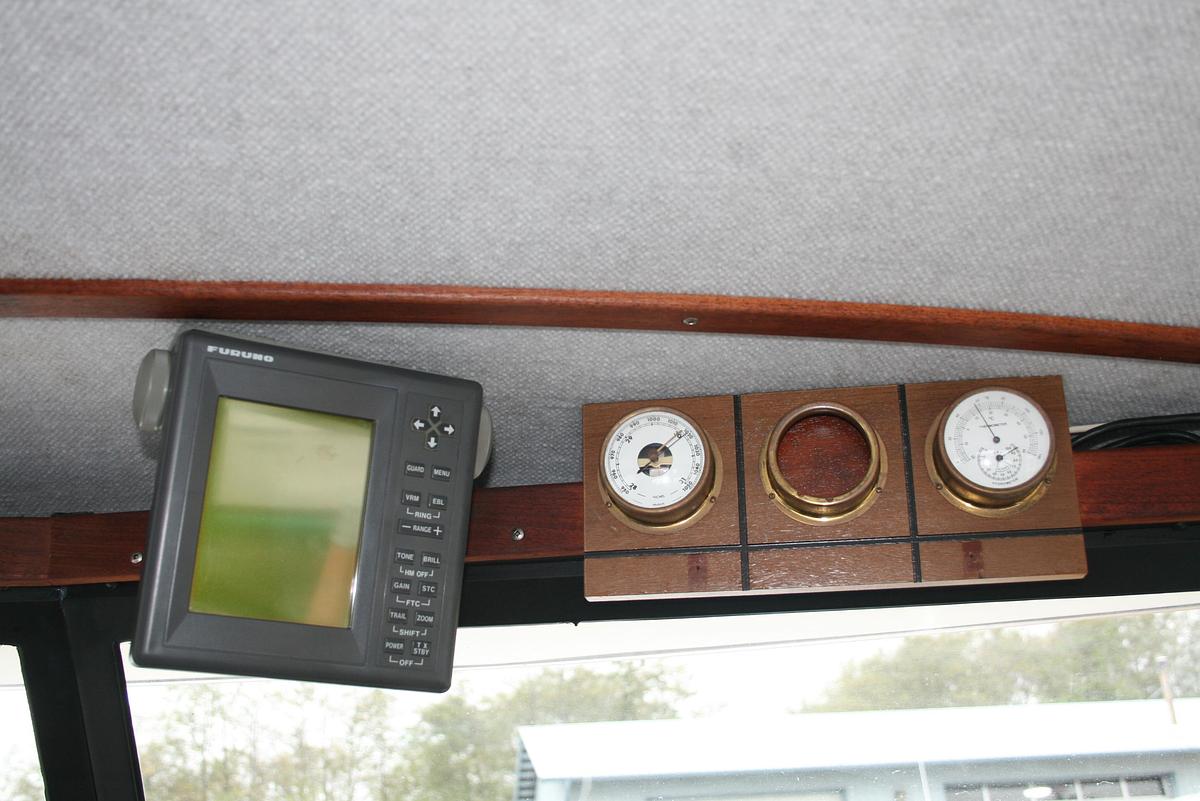 Used 1991 Olympic 23' Runabout