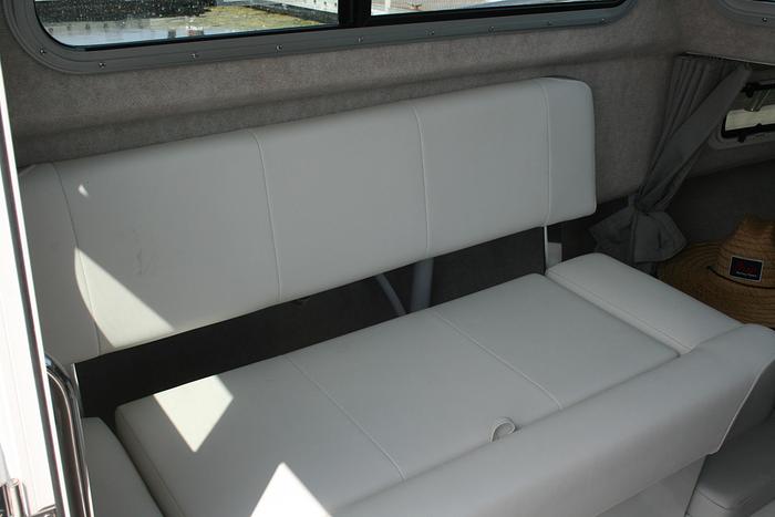 Used 2022 Parker 2120 Sport Cabin
