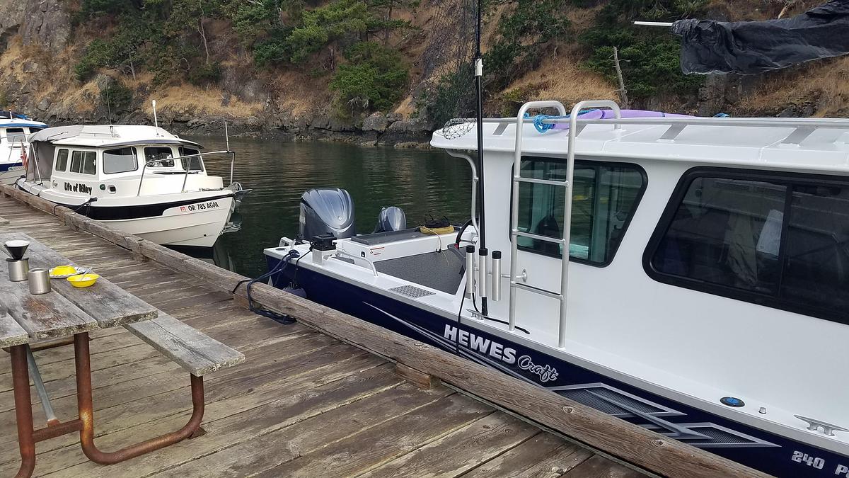 Used 2022 Hewescraft 240 Pacific Cruiser