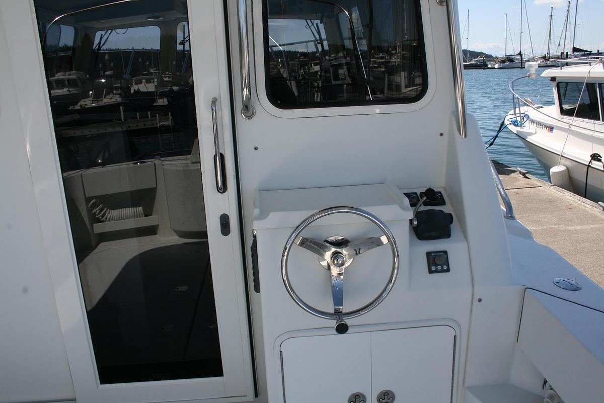 Used 2011 Ocean Sport Roamer 30 #72