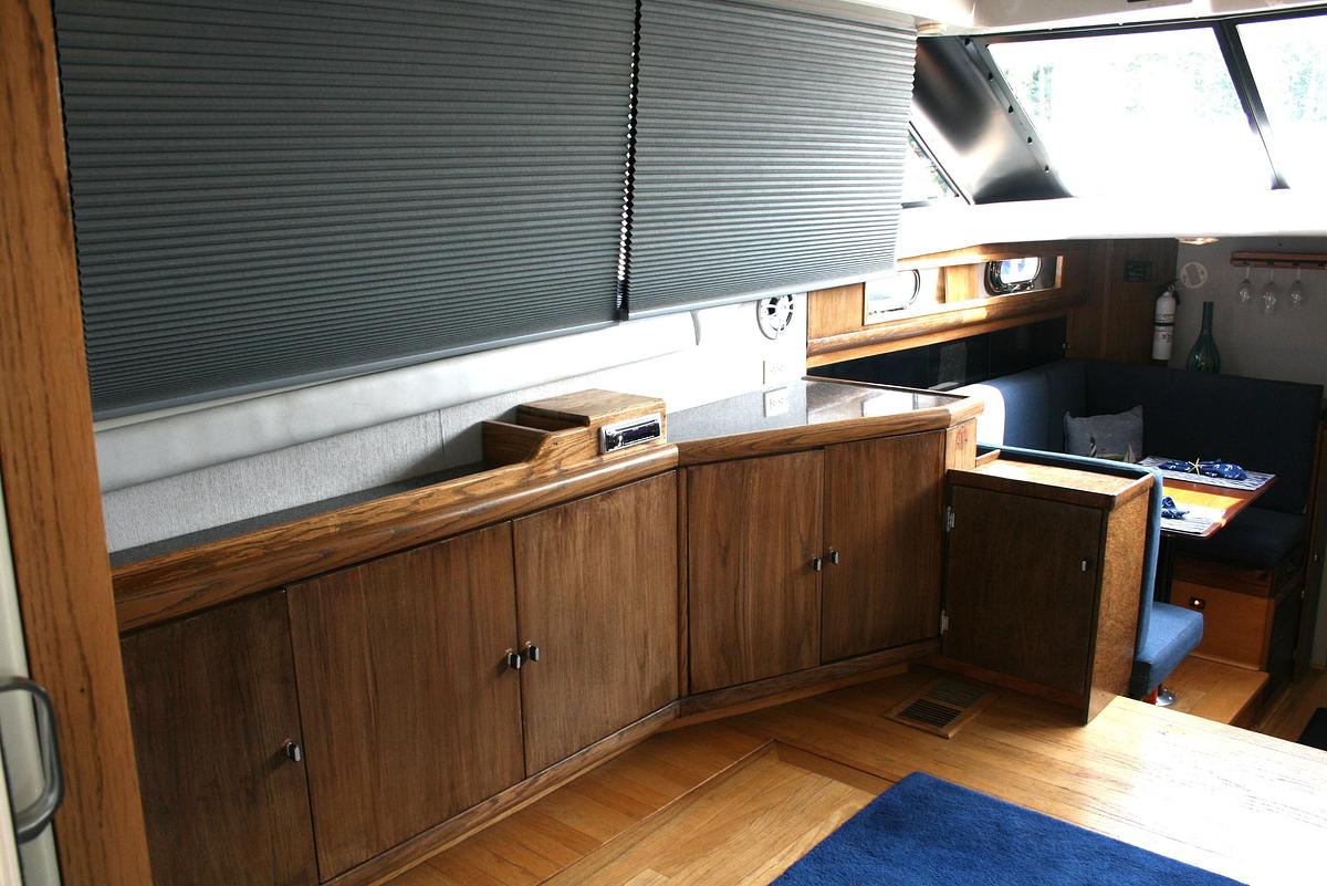 Used 1989 Silverton 34 C