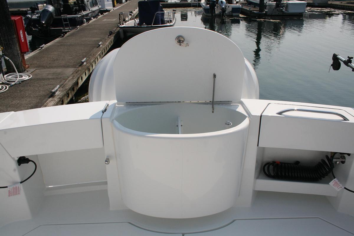 Used 2027 Ocean Sport Roamer 30 #141