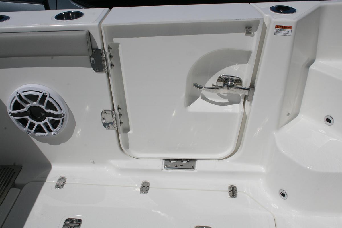 2025 Pursuit OS 325 Offshore