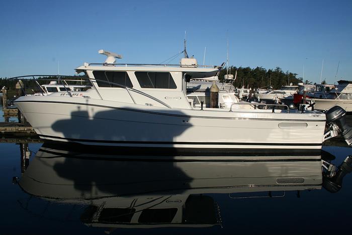 Used 2015 Ocean Sport Roamer 35'