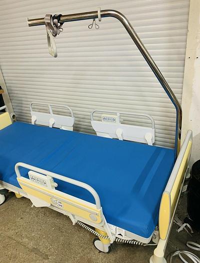 Used Set of 50 x Electric hospital bed Stiegelmeyer Vitano with mattress