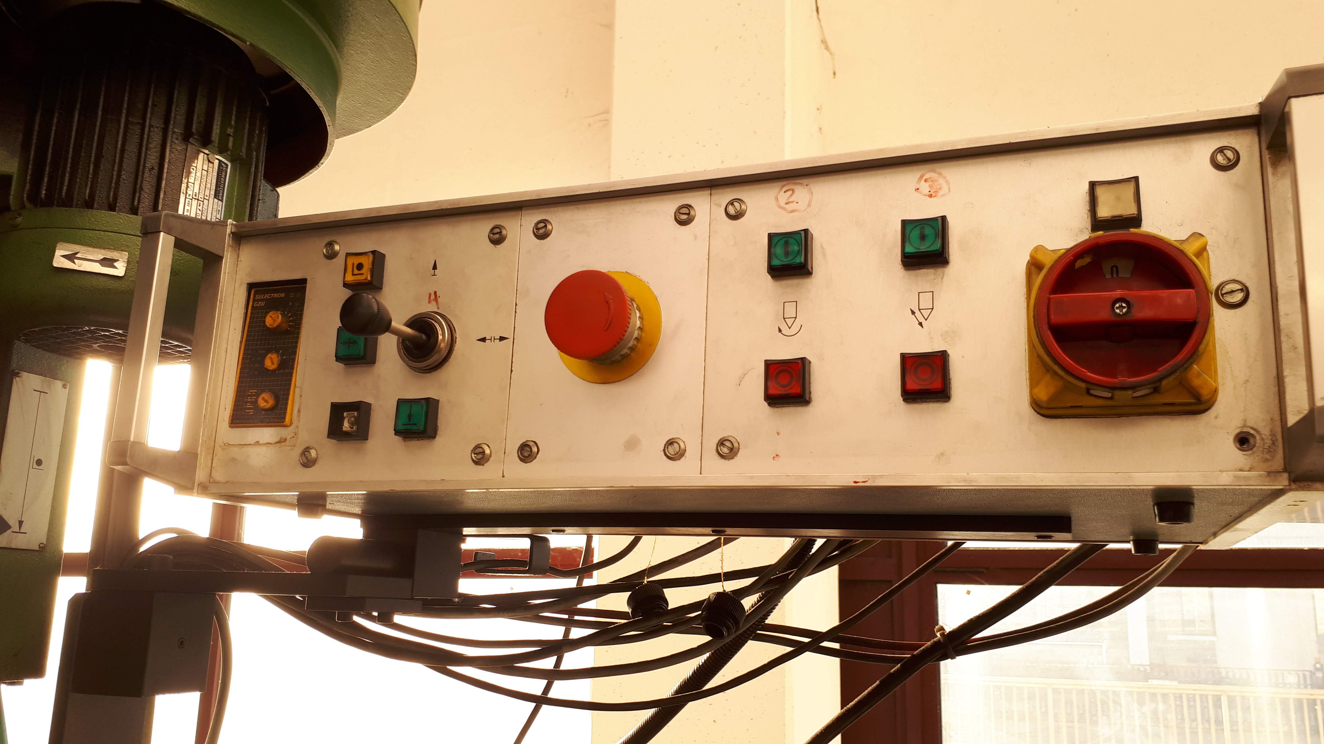 Used 1994 TECHNICA ZSM 5100 (msre)