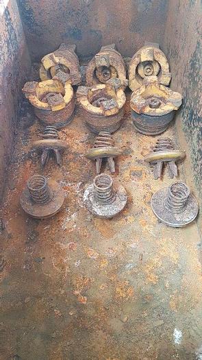 Used SJ PETRO SJ300 TRIPLEX MUD PUMP