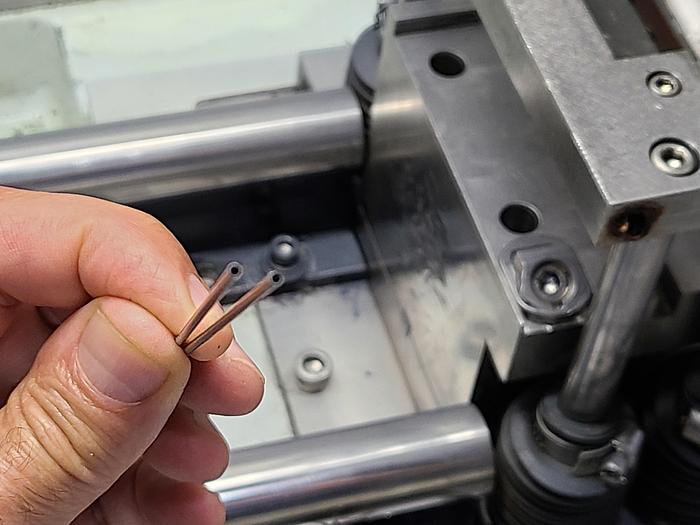 Used Everite Electrochemical Automatic Tube Cutoff Saw Machine Model TC SR7