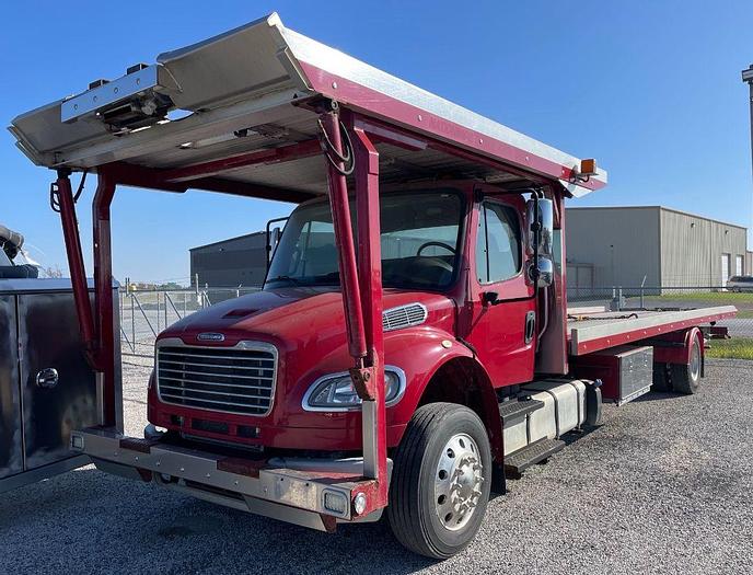 Used 2016 FREIGHTLINER Business Class M2