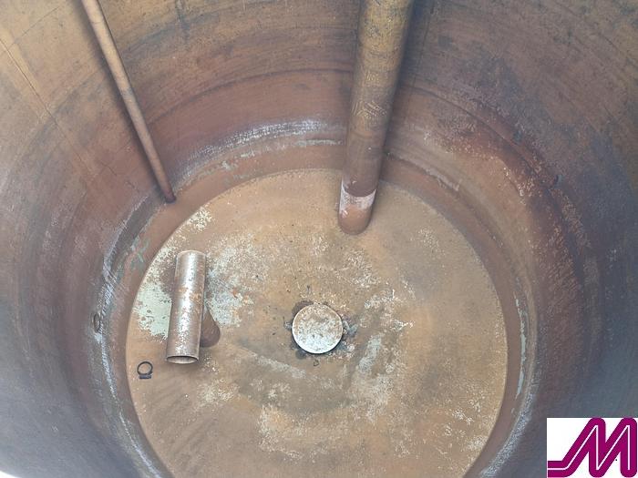 Used 950 Litre Stainless Steel Tank