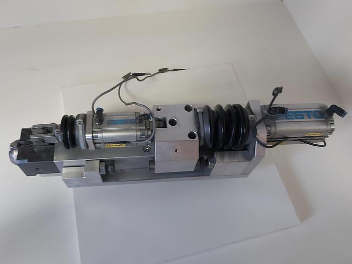 Gebraucht Zustellzylinder und Klemmung, Hub 60mm K2, Festo gebraucht-Top