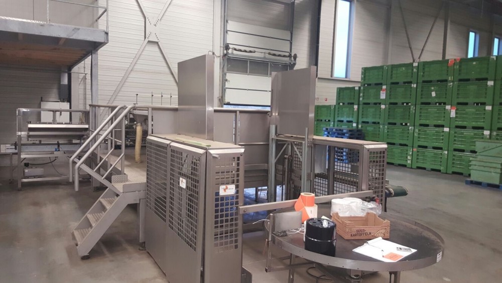 Used Newweigh lineair weighing and packing line