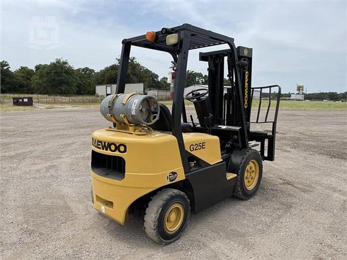 Used 2005 Daewoo G25E-5