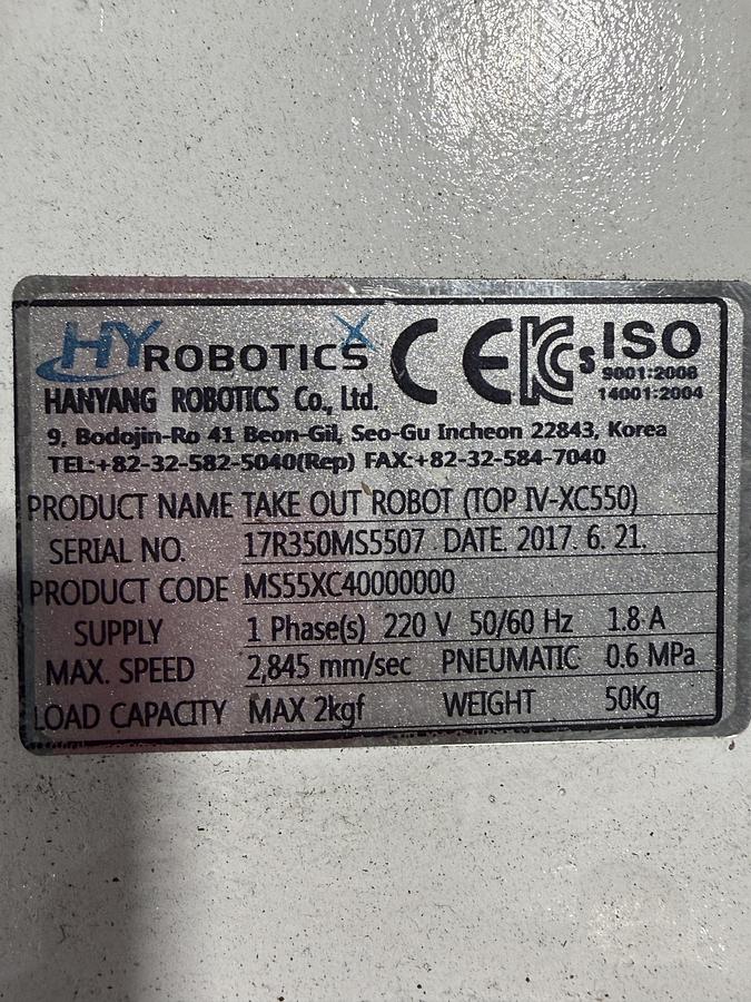 Used HY Robotics Take Out Robot (TOP IV-XC550), 2017