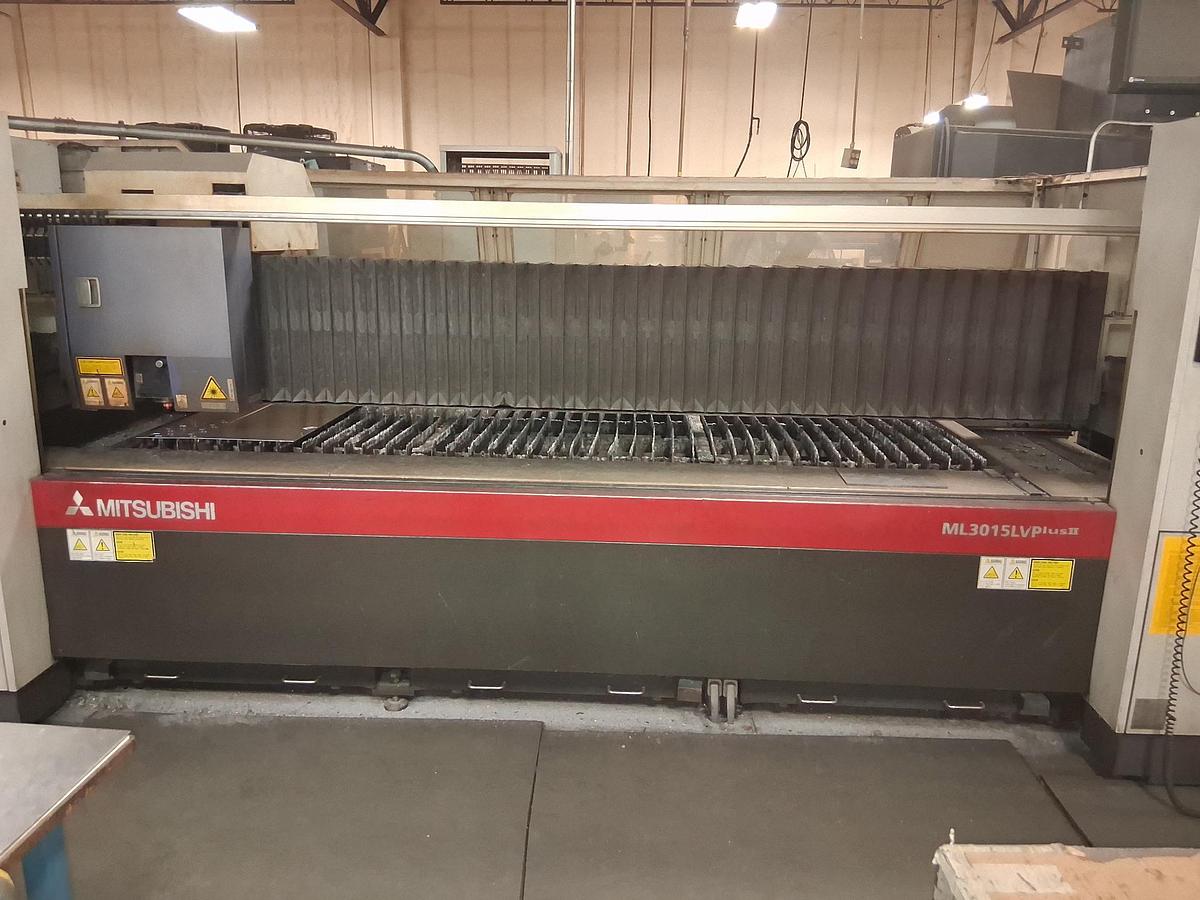 Used Mitsubishi #ML3015LV-Plus-II, Co2 CNC laser, 4000 watt, 5' x 10', chiller unit, dust collector