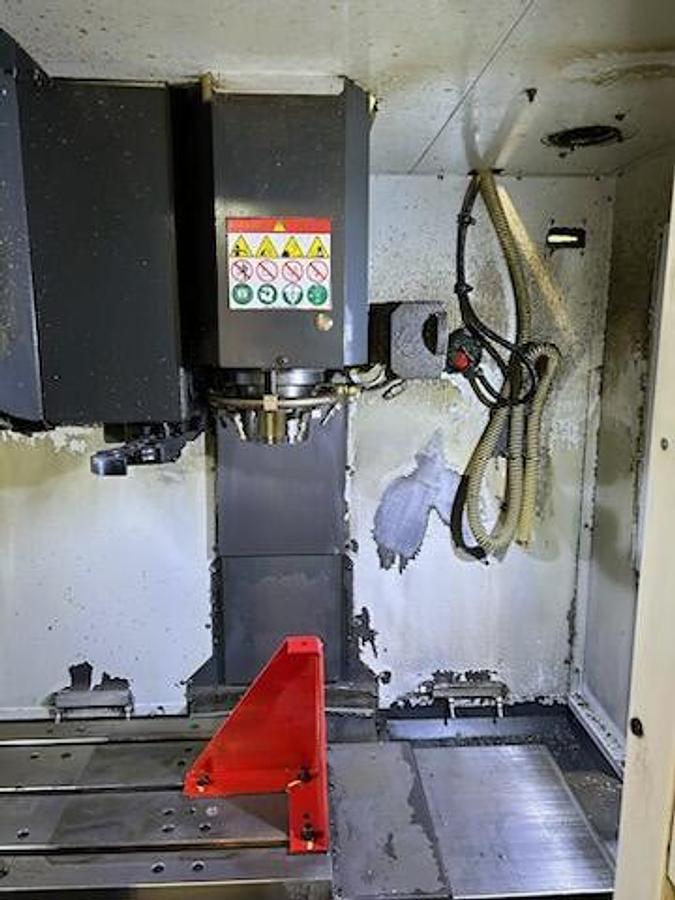 Used Haas DM-1 CNC Vertical Machining Center