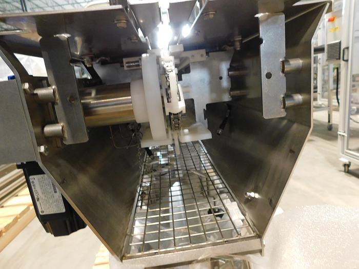 Syntegon Pack Wrapper Infeed Machine