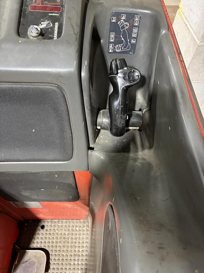 Used Raymond Reach Truck
