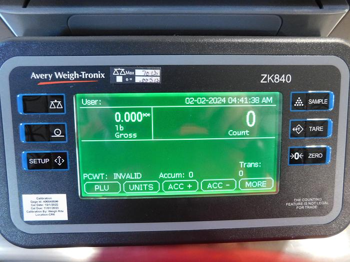 Used Avery Weigh-Tronix Bench Top Digital Scale