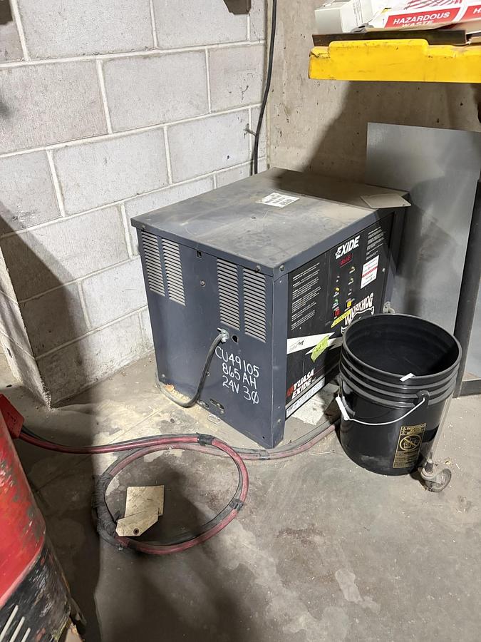 Used Raymond Reach Truck