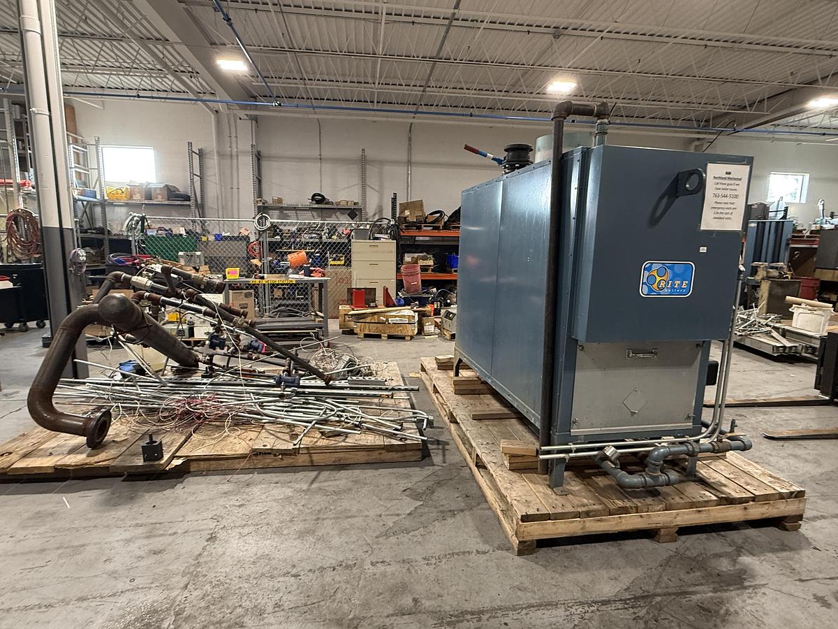 Used RITE 120S NATURAL GAS LOW PRESSURE STEAM BOILER — 1,200,000 BTU/HR (28 HP)