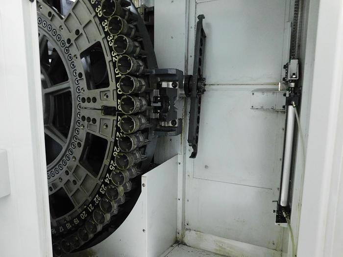 Used Haas EC400 CNC Horizontal Machining Center