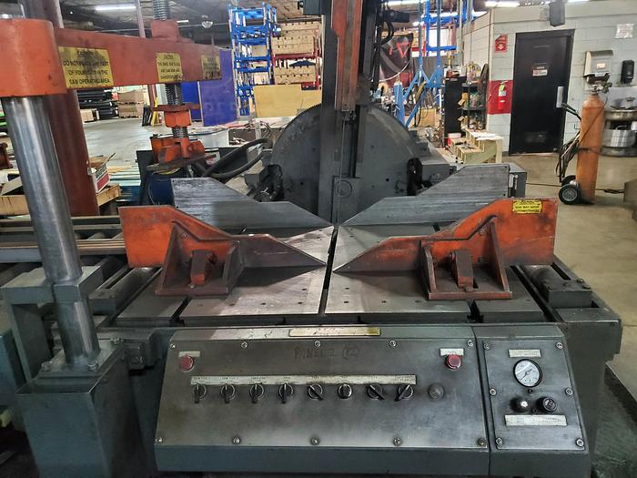 Used 20"x24" HEM VT130HA60SS Vertical Band Saw