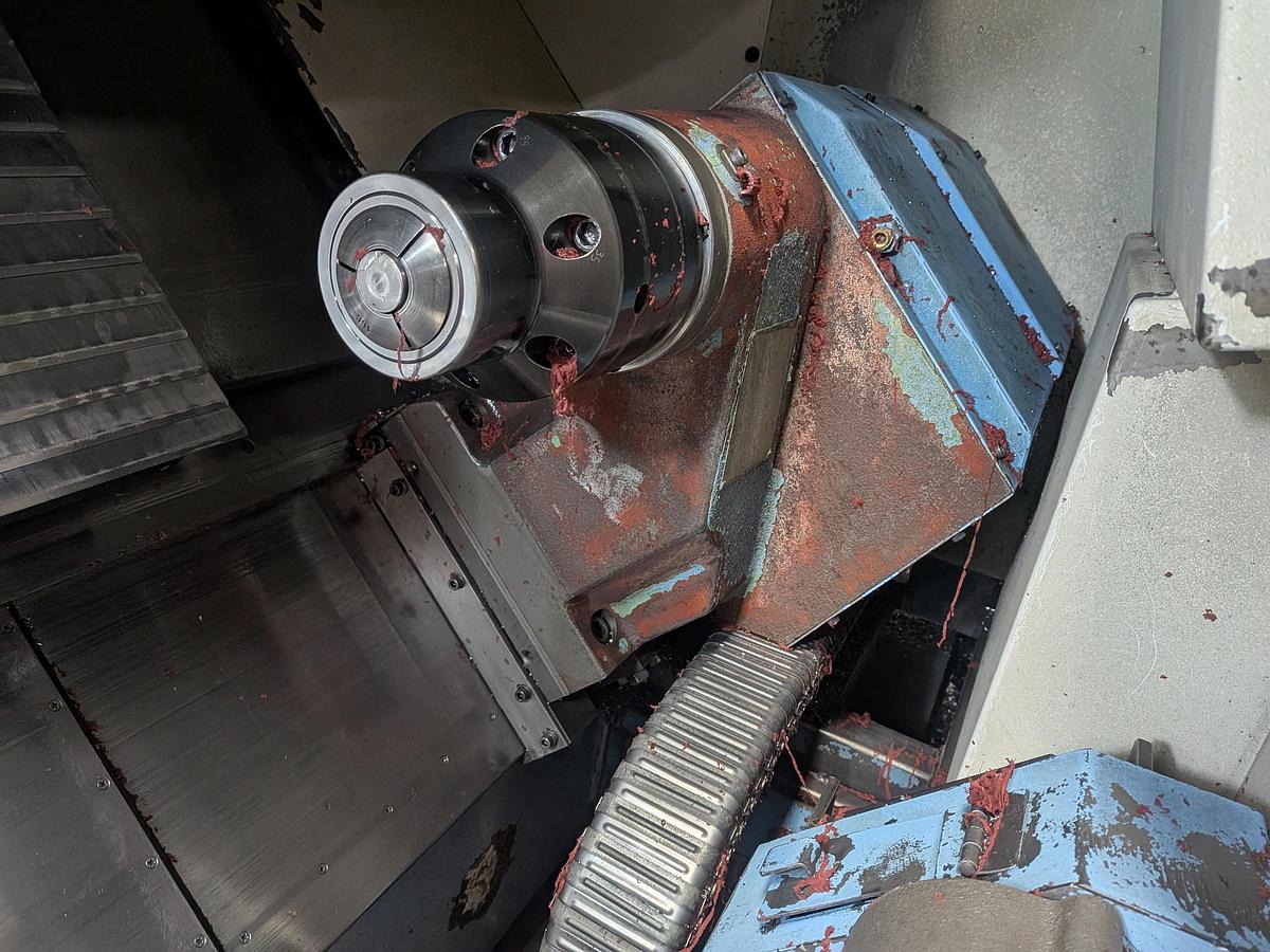 Used Hyundai Kia SKT15LMS CNC Lathe