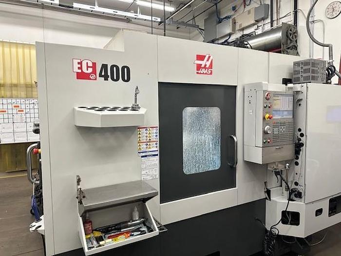 Used HAAS EC400 CNC Horizontal Machining Center