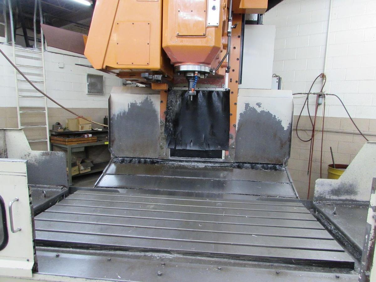Used LeBlond Makino FNC128-A30 CNC Vertical Machining Center