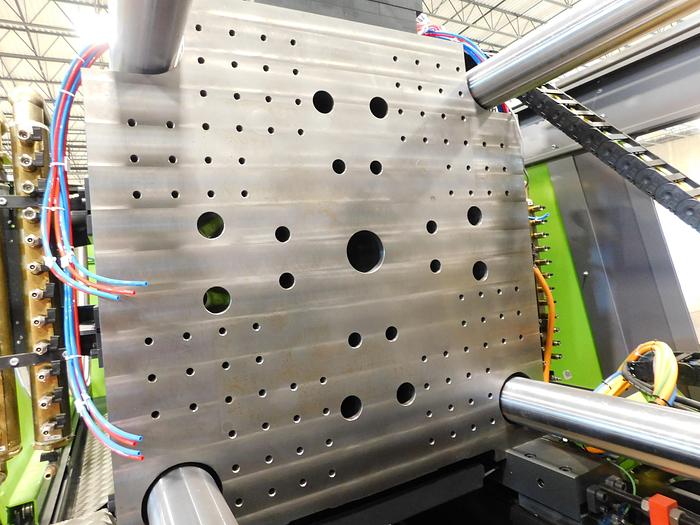 Used 2021 Engel E-Motion 420-Ton Injection Molding Press