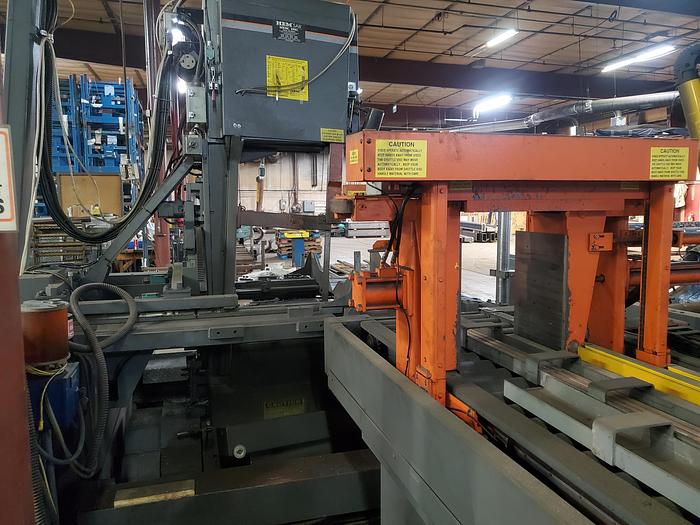 Used 20"x24" HEM VT130HA60SS Vertical Band Saw