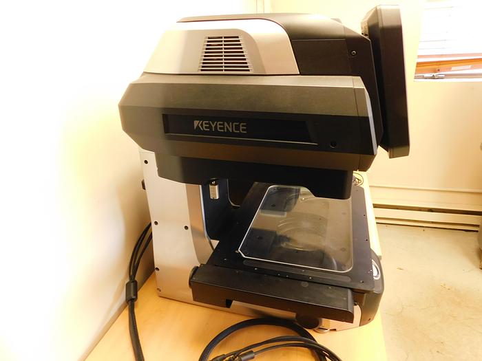 Used KEYENCE IM7030T Image Dimension Measuring System & IM7000 Power Unit
