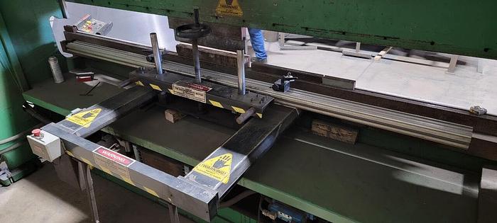 Used 12' X 175TON Accurpress Hydraulic CNC Press Brake