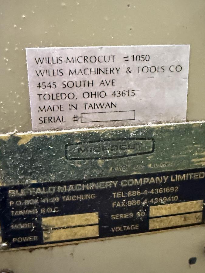 Used Willis Microcut 1050 10" x 50" Vertical Mill