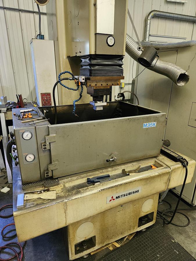 Used Mitsubishi EDM Type M35K