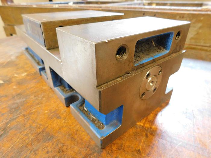 Used Kurt 3600V Precision 6" Machine Vise