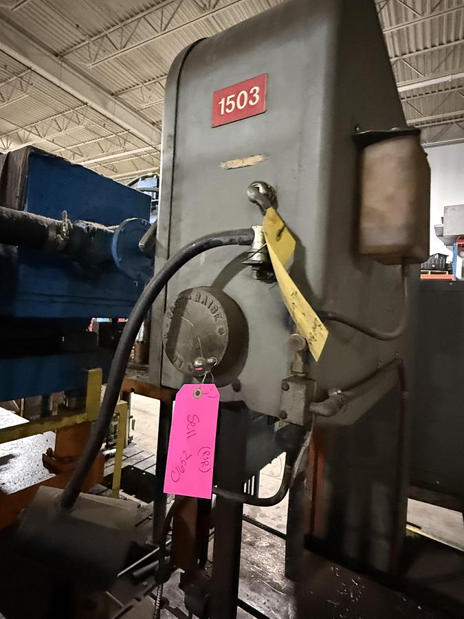 Used DoAll 2012-1AC, 20" Vertical Band Saw