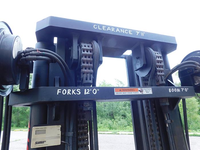 Used Lowry L220XD 22,000Lbs with Hydraulic Rigging Boom