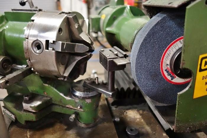 Used Rush 252 Tool/Drill Cutter Grinder Sharpener