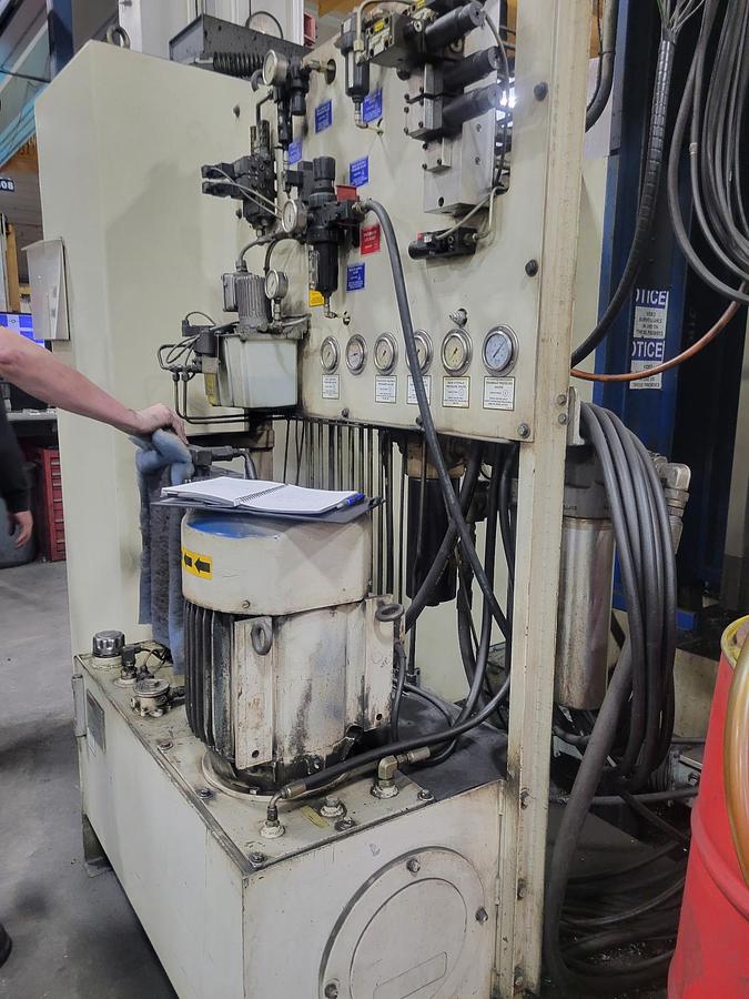 Used Giddings & Lewis PC-50 CNC Horizontal Boring Mill