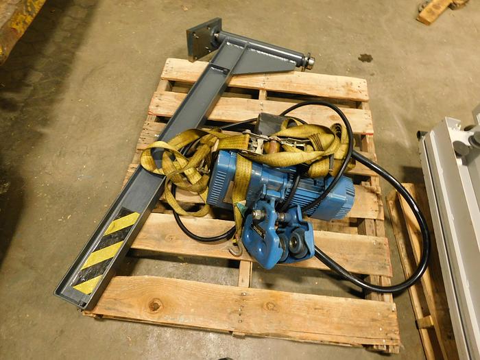 Used Van Dorn 110 Ton Plastic Injection Press