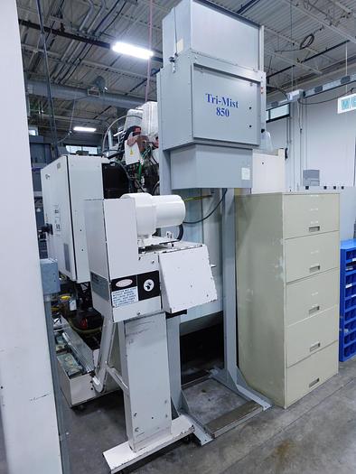 Used Fanuc Robodrill a-T14ie CNC Vertical Machining Center Pallet Shuttle