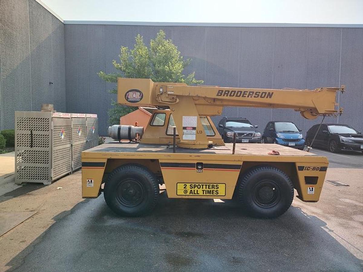 Used Broderson IC80 Carry Deck Crane