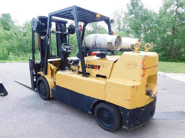 Used Lowry L220XD 22,000Lbs with Hydraulic Rigging Boom