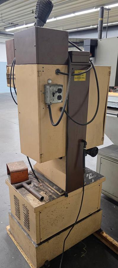 Used Haeger Model HP6B Hardware Inserting Press