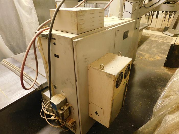 Used MILLTRONICS BR60IL CNC Bridgemill