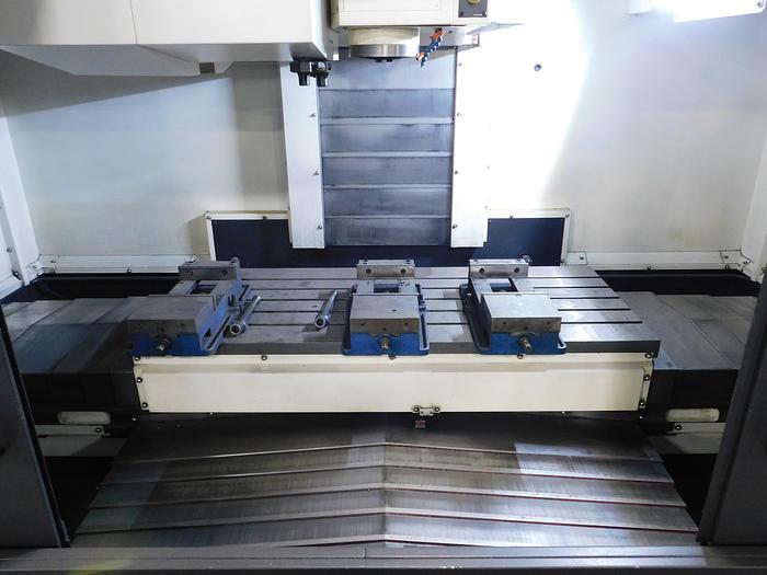 Used Hyundai Wia F650-PLUS CNC VMC 