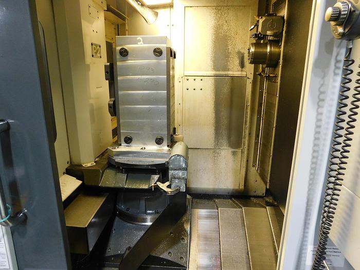 Used Haas EC400 CNC Horizontal Machining Center