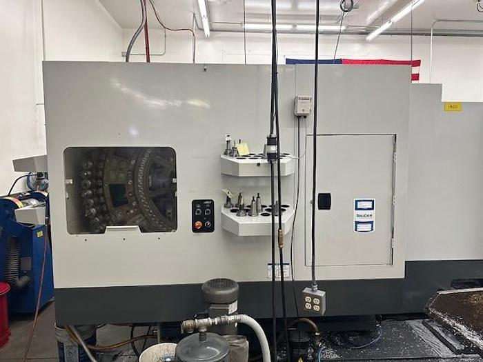 Used HAAS EC400 CNC Horizontal Machining Center